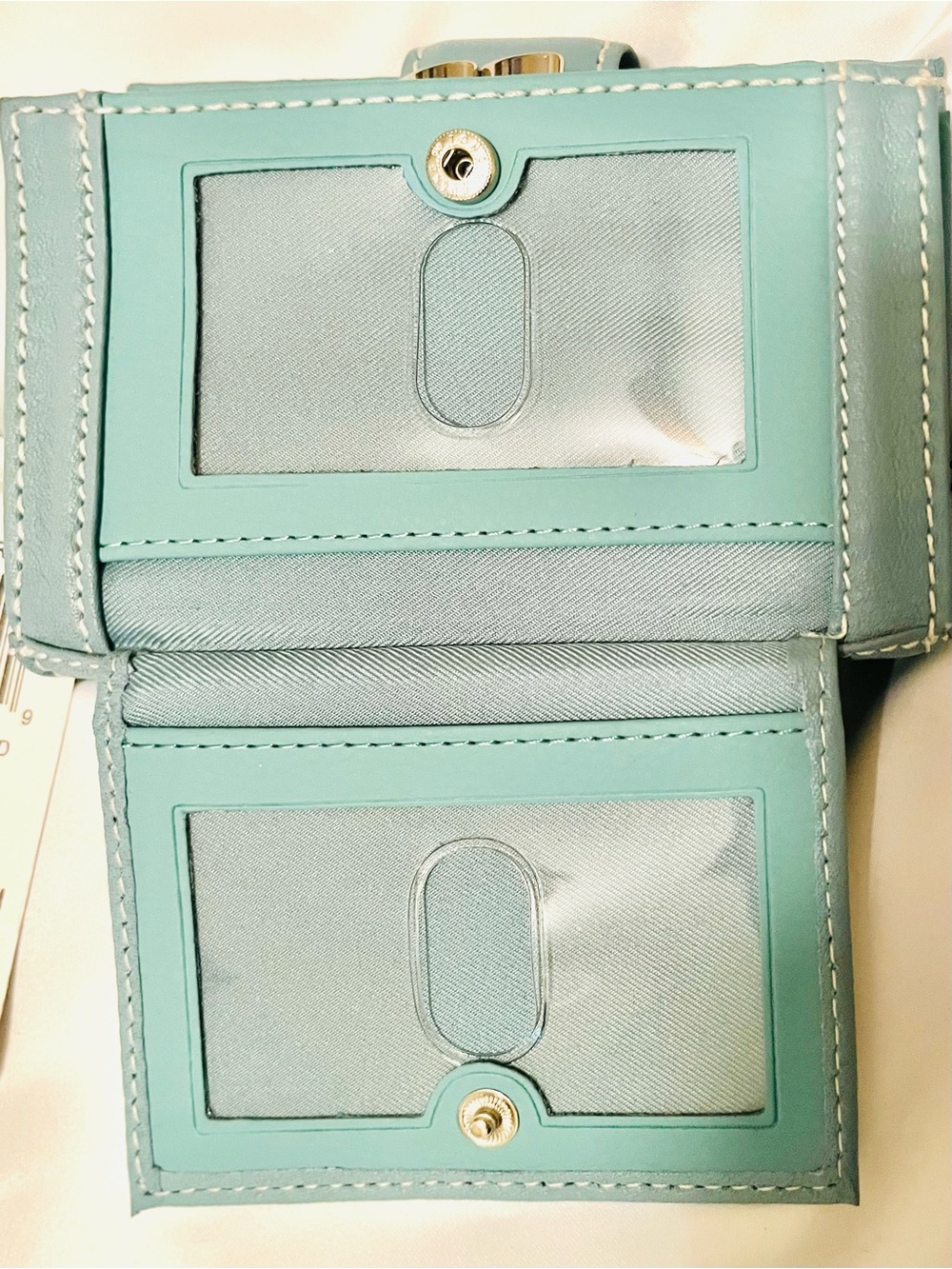 Charter Club Teal-Green Genuine Leather Wallet with Kiss Lock Gold Trim - Picture 6 of 8